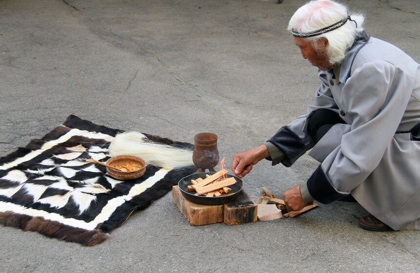 Выставка искусства народа саха открылась в музее Востока 7 фото