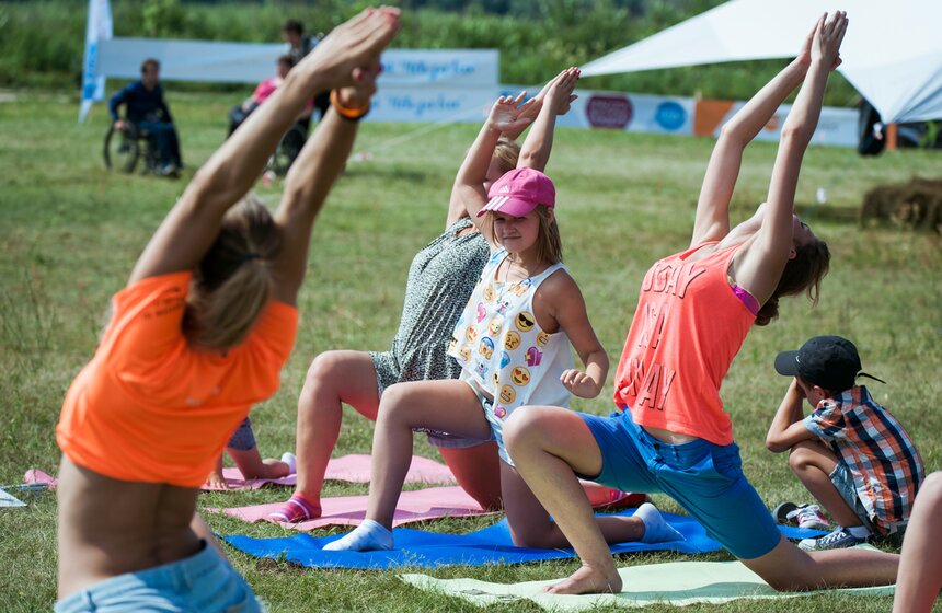 Благотворительный фестиваль "Небо для всех" в Турове 14 фото