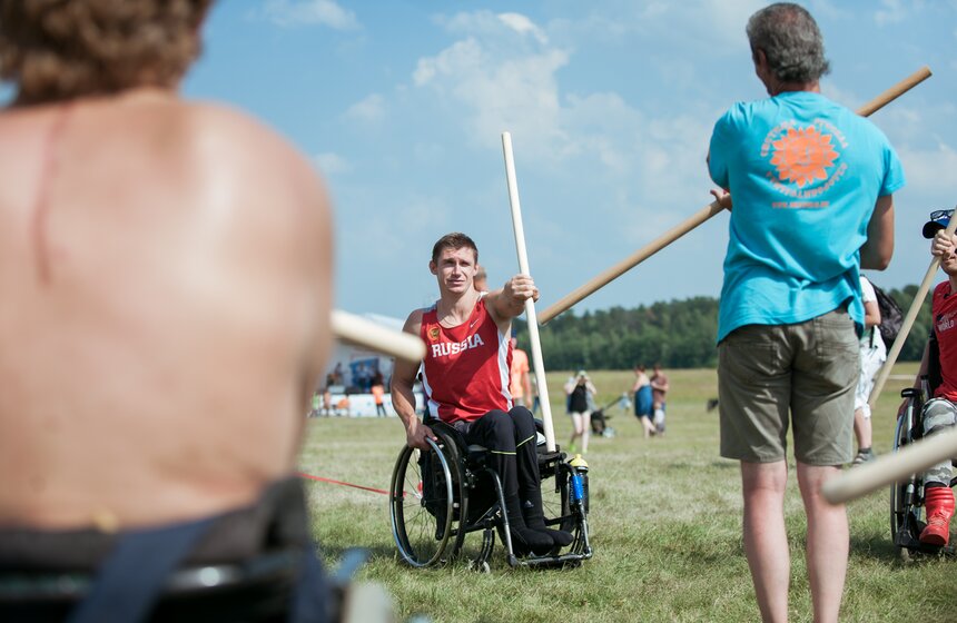 Благотворительный фестиваль "Небо для всех" в Турове 17 фото
