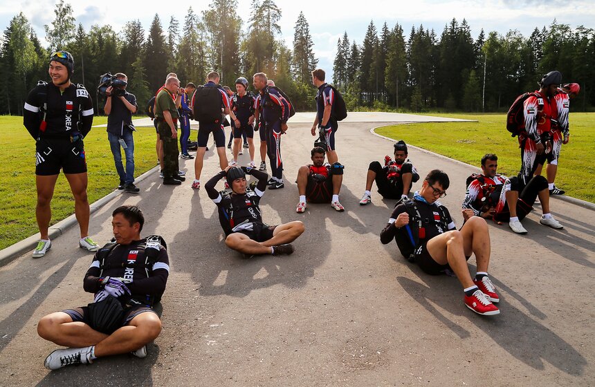 Чемпионат мира по парашютному спорту в парке "Патриот" 23 фото