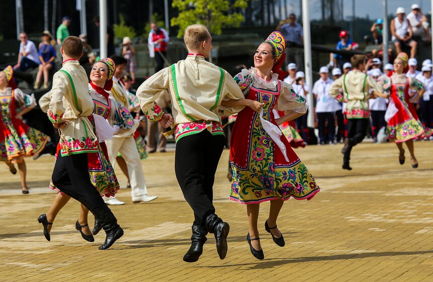 Чемпионат мира по парашютному спорту в парке "Патриот" 11 фото