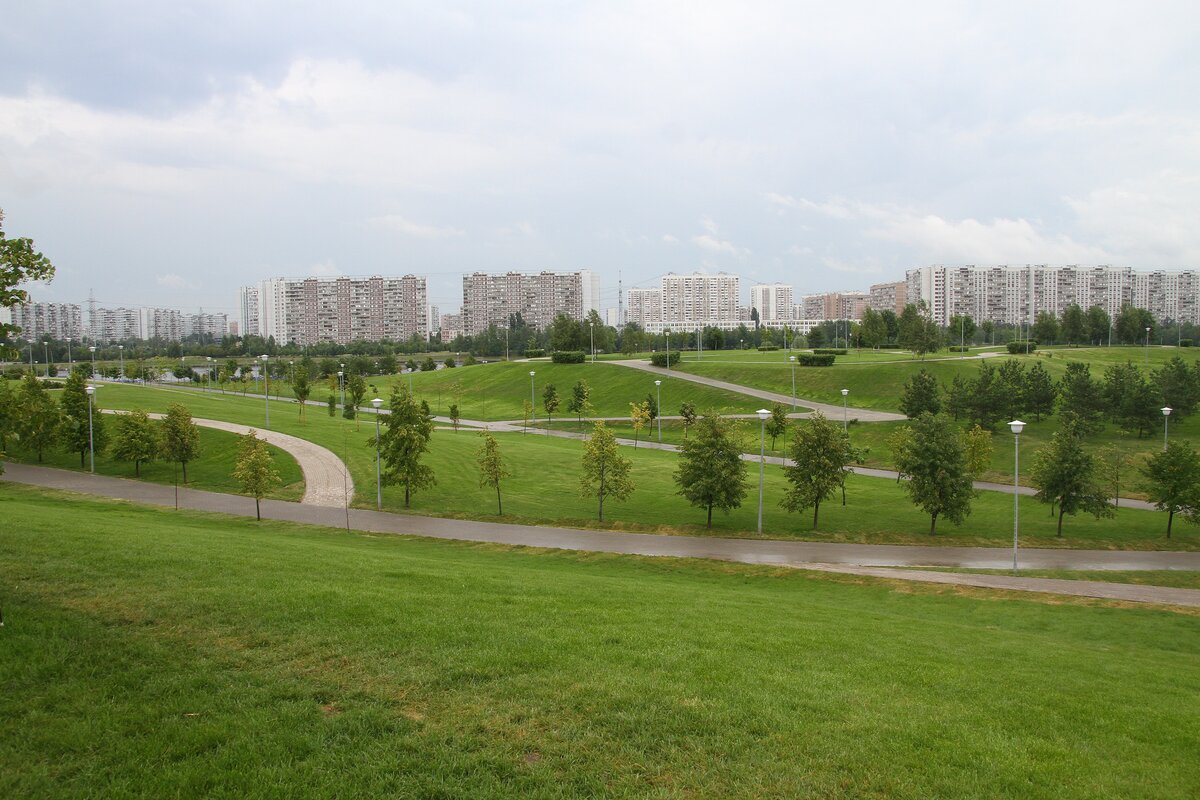Братеевский каскадный парк в москве