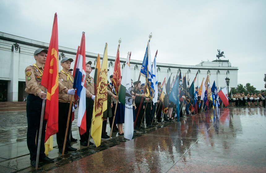 Парад скаутов на Поклонной горе 19 фото