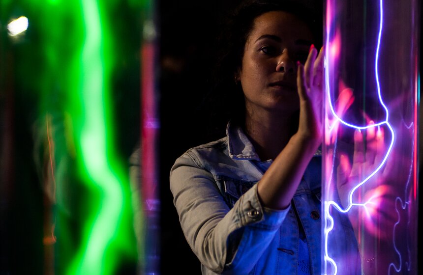 Юбилей Николы Теслы отметили в Tesla-Hall 3 фото