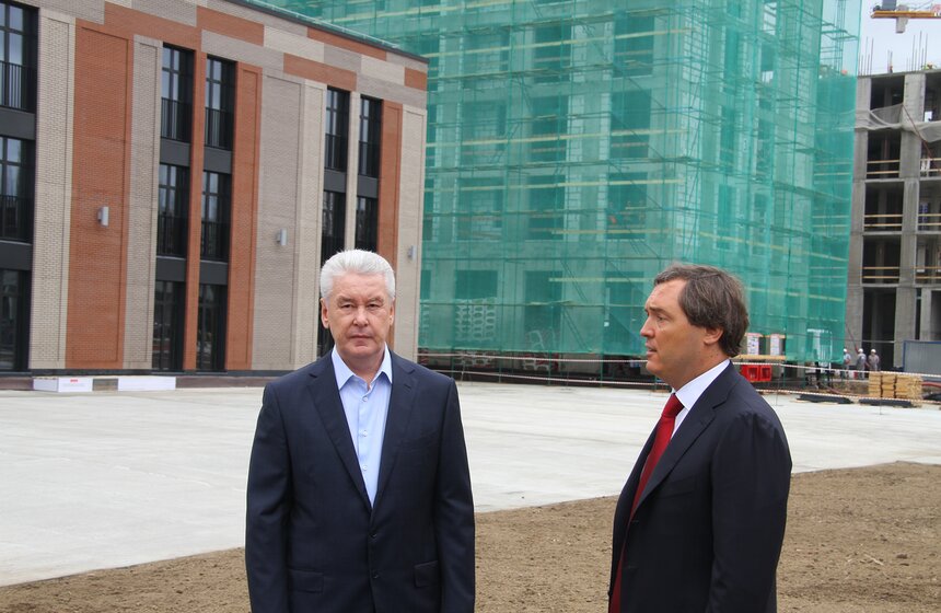 Сергей Собянин посетил стройку ЖК "Зиларт" 17 фото