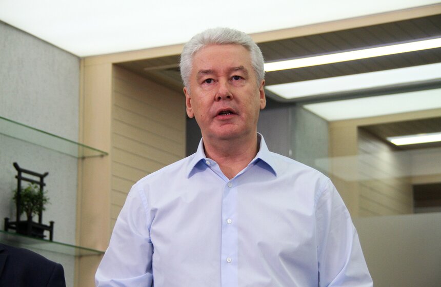 Мэр осмотрел Ситуационный центр департамента здравоохранения 13 фото