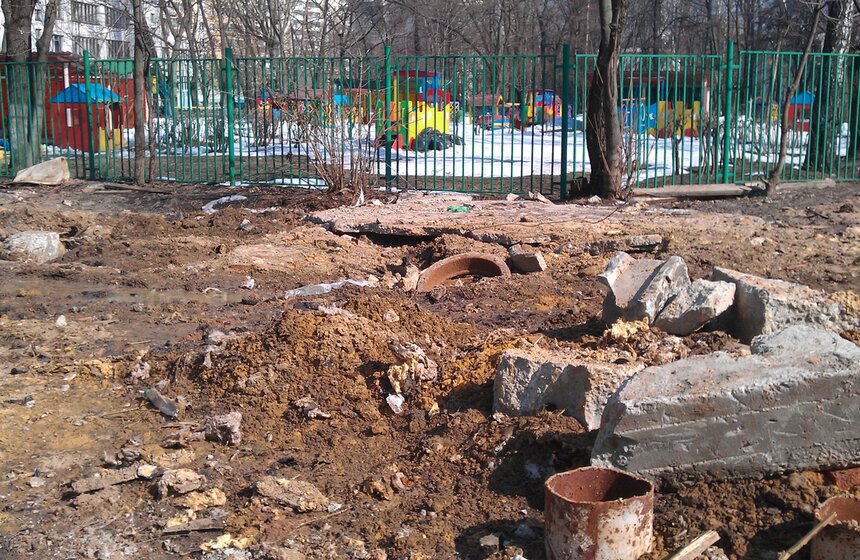 На улице Вострухина не доделали реконструкцию теплоцентрали 8 фото