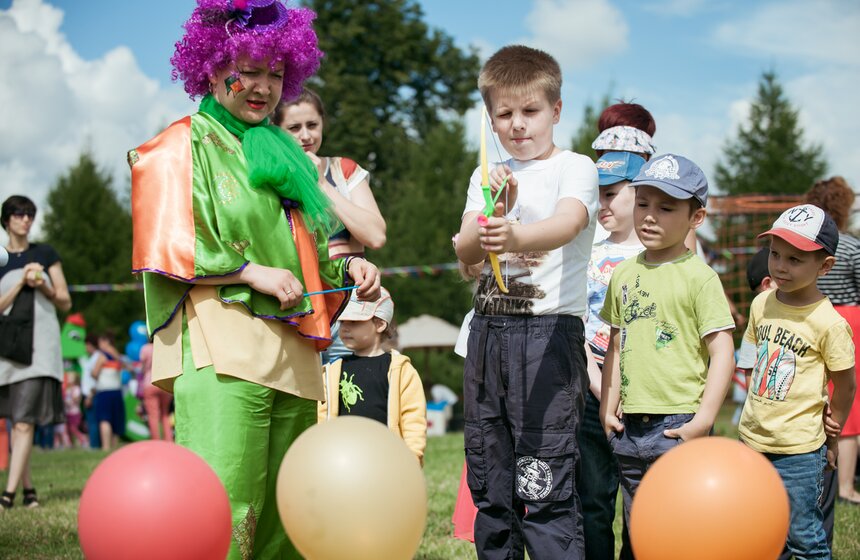 В парке "Царицыно" отпраздновали День семьи, любви и верности 27 фото