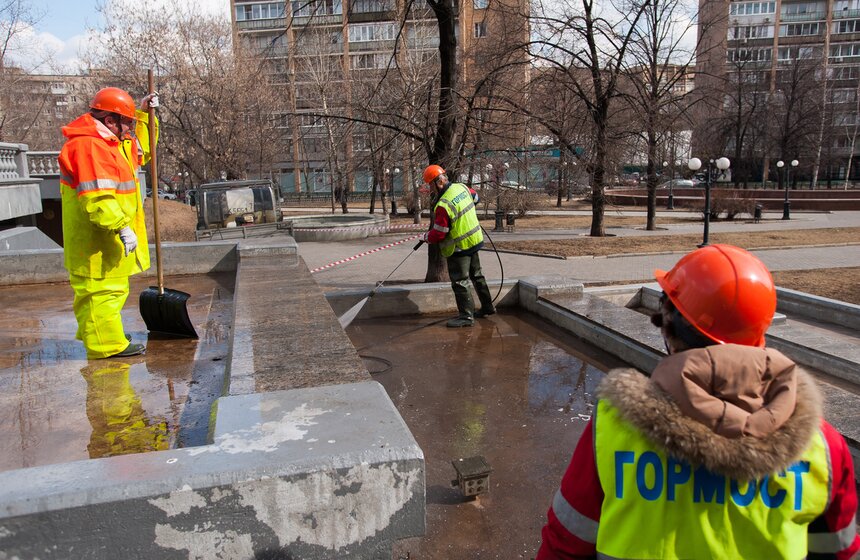Как столичные фонтаны готовят к летнему сезону 20 фото