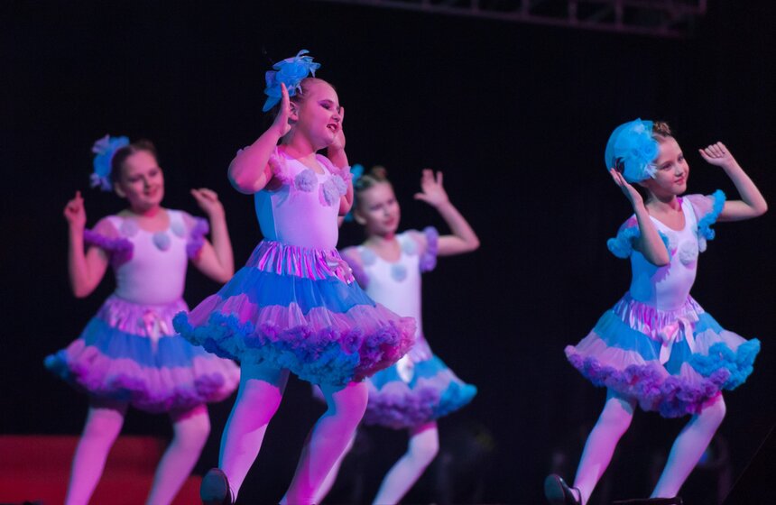 В ГКЦЗ "Россия" прошел концерт "Московская полиция – москвичам!" 28 фото