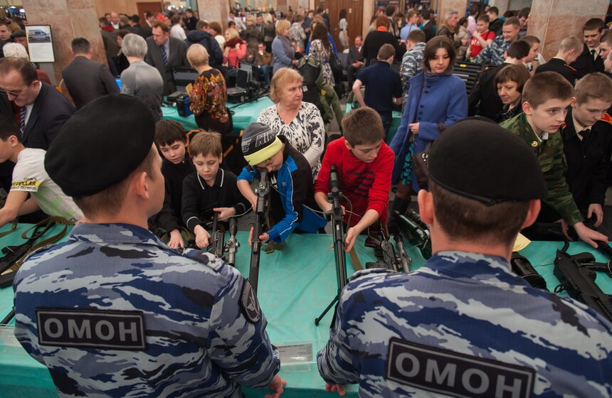 В ГКЦЗ "Россия" прошел концерт "Московская полиция – москвичам!" 9 фото