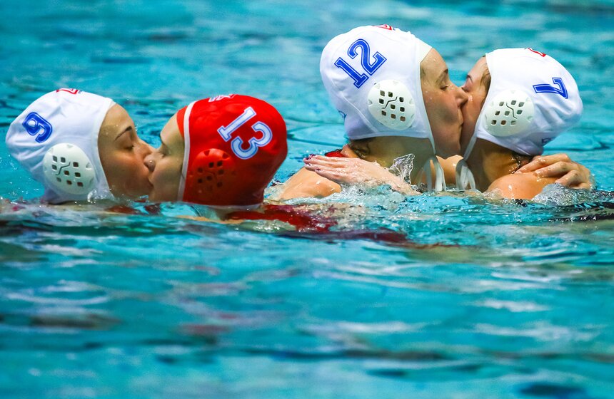 Финал чемпионата России среди женских команд по водному поло 17 фото