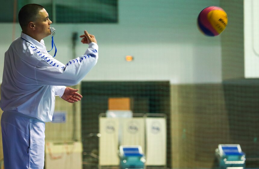 Финал чемпионата России среди женских команд по водному поло 27 фото