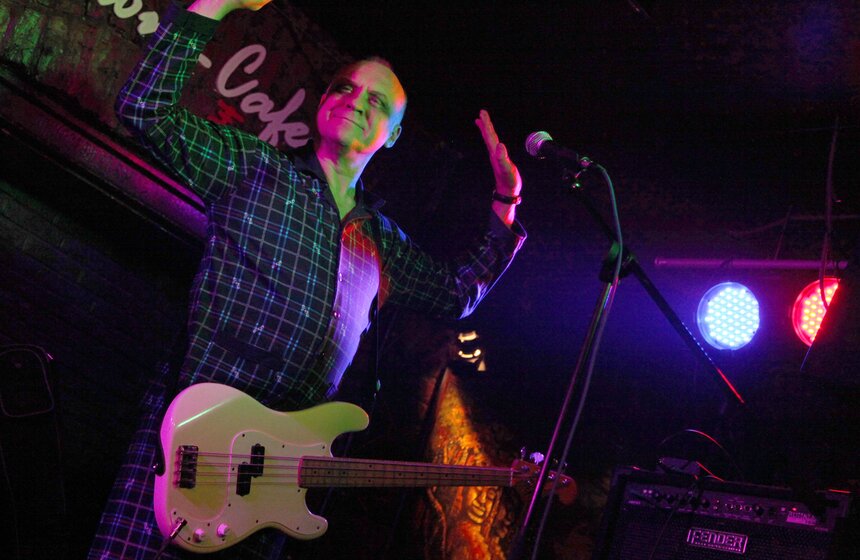 В столице выступила питерская андеграунд-группа "НОМ" 8 фото