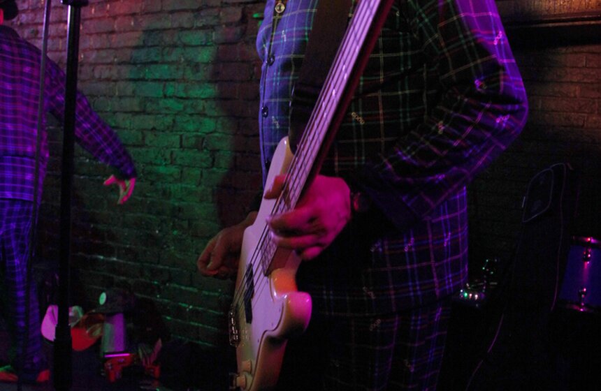 В столице выступила питерская андеграунд-группа "НОМ" 14 фото