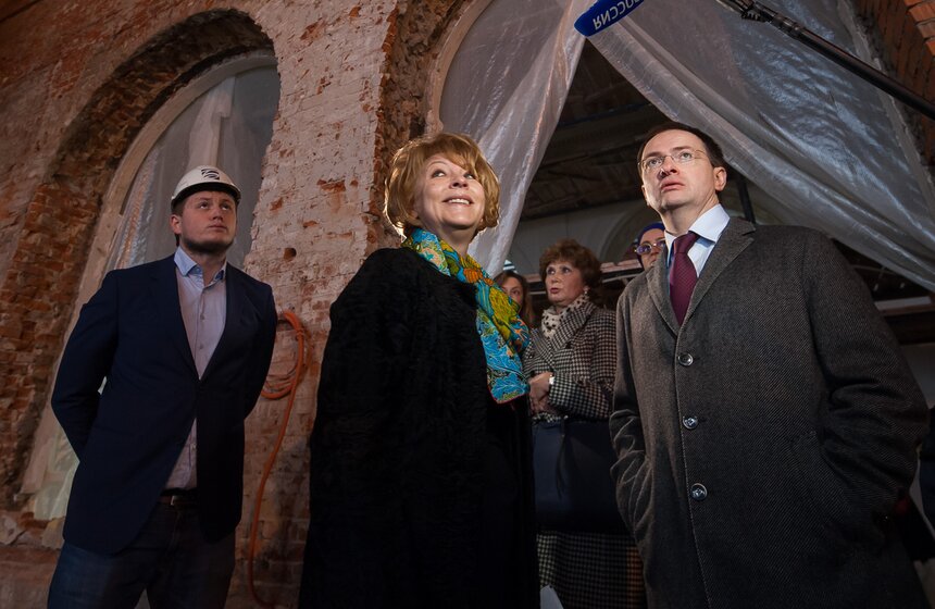 Владимир Мединский проверил ход реконструкции Малого театра 10 фото