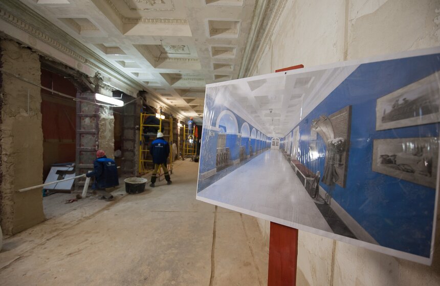 Владимир Мединский проверил ход реконструкции Малого театра 3 фото