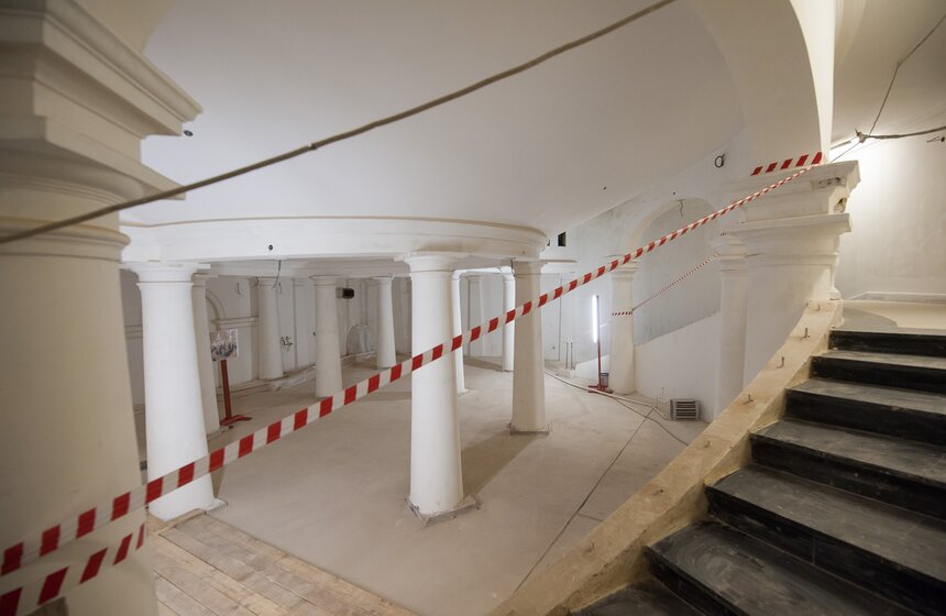 Владимир Мединский проверил ход реконструкции Малого театра 8 фото