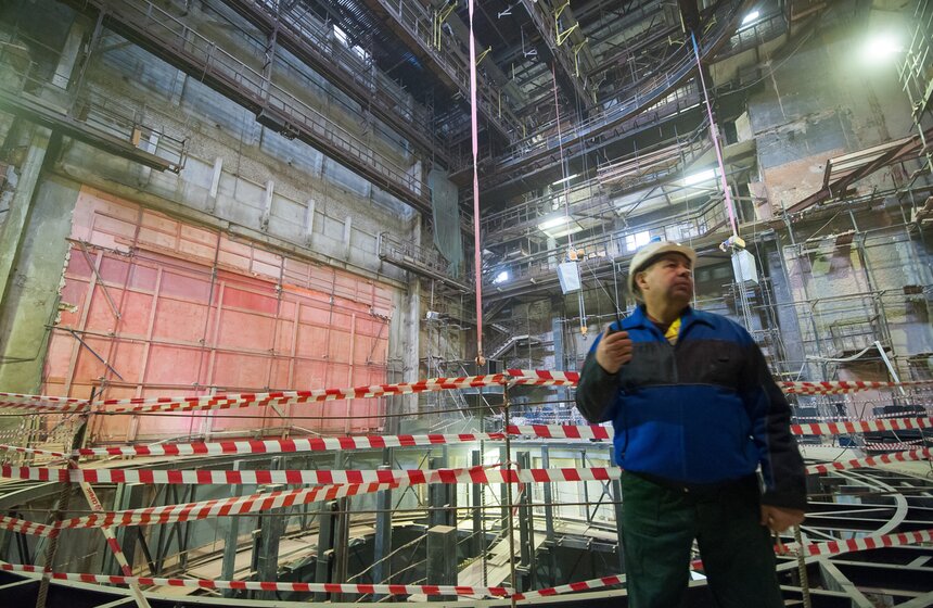 Владимир Мединский проверил ход реконструкции Малого театра 32 фото