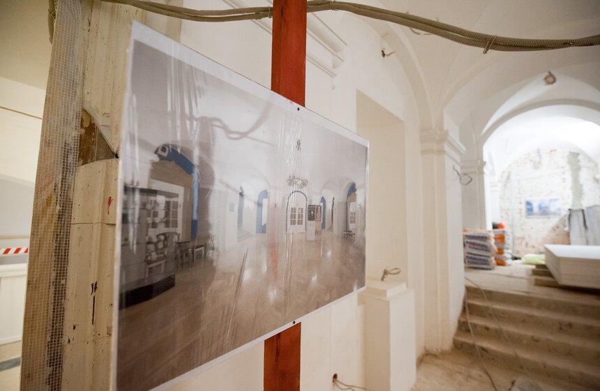 Владимир Мединский проверил ход реконструкции Малого театра 23 фото