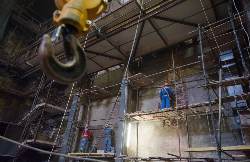 Владимир Мединский проверил ход реконструкции Малого театра 26 фото