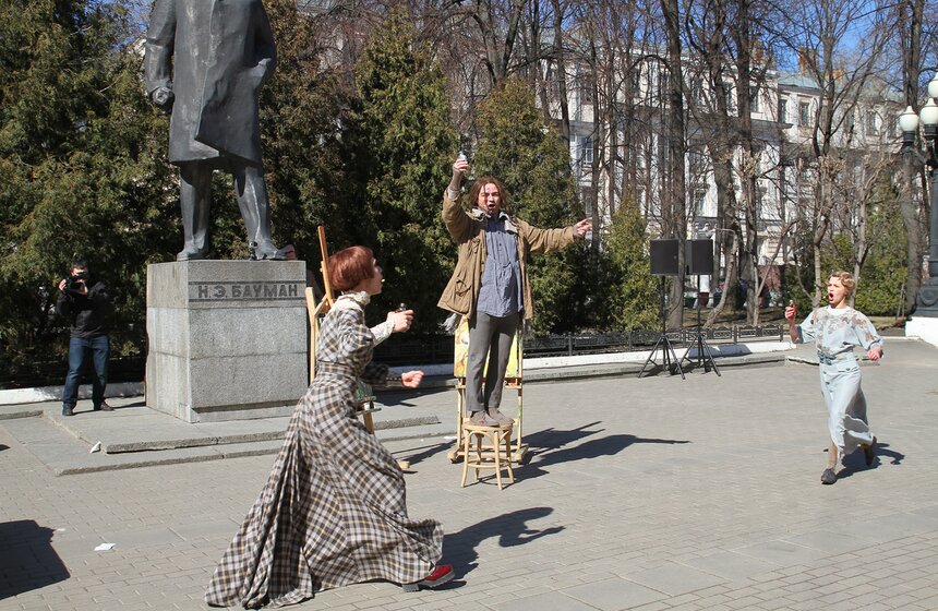 Театр имени Пушкина с фрагментом спектакля "Рождество О.Генри" 3 фото