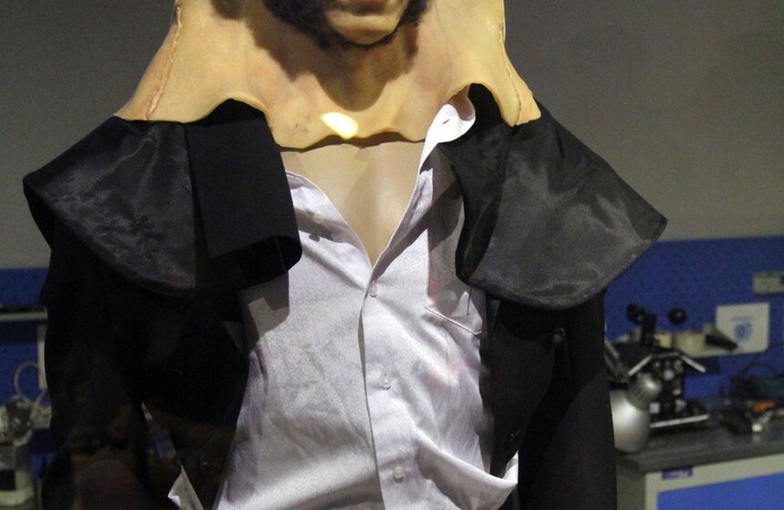 На ВДНХ открылась Робостанция 13 фото