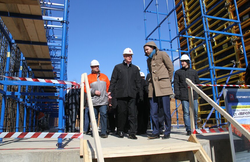 Мэр осмотрел строящуюся станцию "Мичуринский проспект" 23 фото
