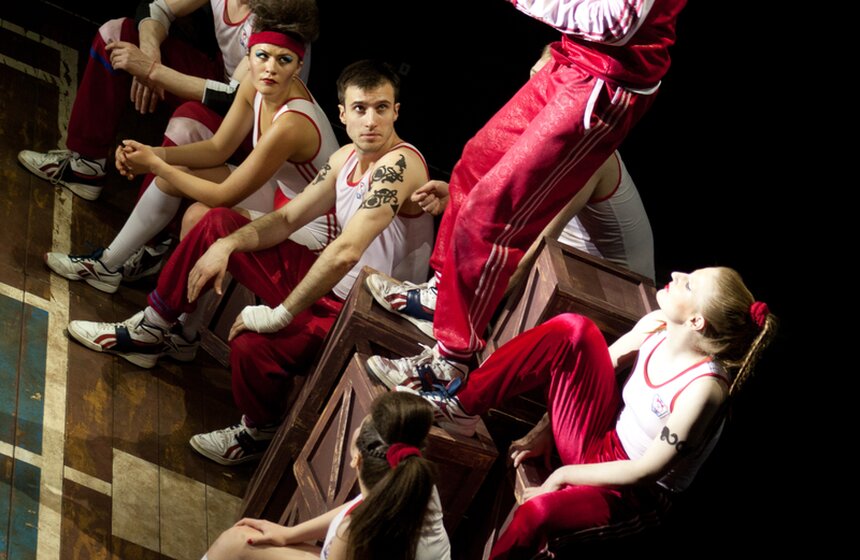 Спектакли "Золотой маски": "Земля" Александринского театра 10 фото