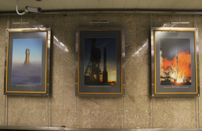 В галерее "Метро" открылась фотовыставка ко Дню космонавтики 20 фото