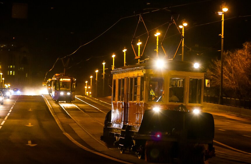 Наземный городской транспорт отрепетировал парад трамваев 26 фото
