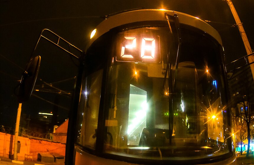 Наземный городской транспорт отрепетировал парад трамваев 8 фото