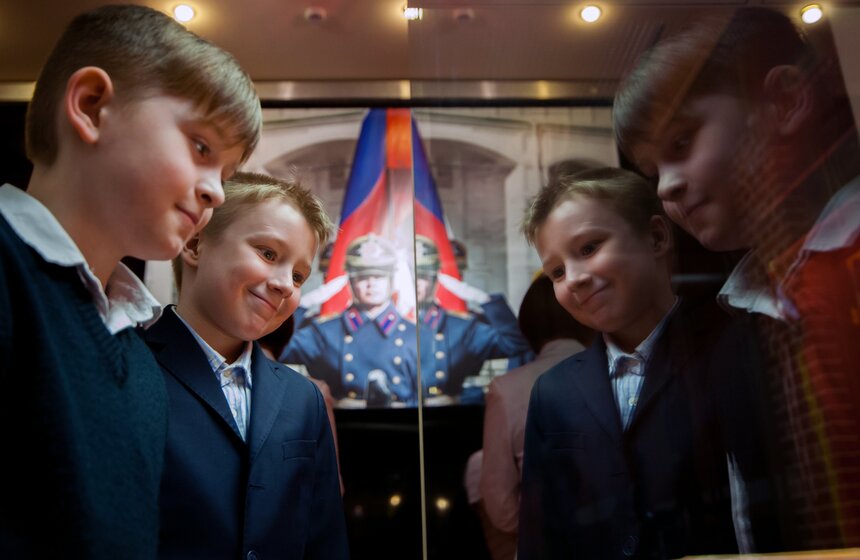 Посвященная Президентскому полку выставка открылась в Москве 19 фото