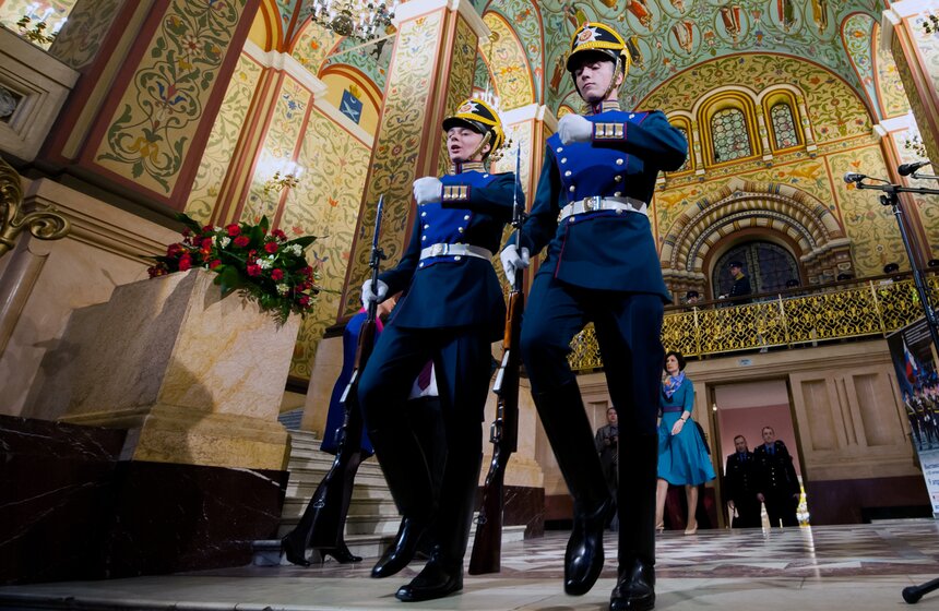 Посвященная Президентскому полку выставка открылась в Москве 10 фото