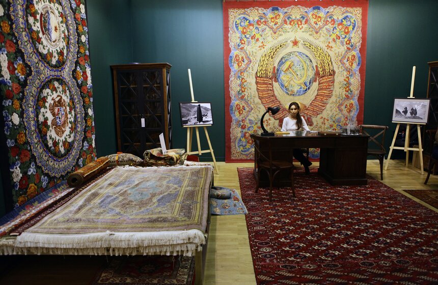 В ЦДХ открылся Российский антикварный салон 20 фото