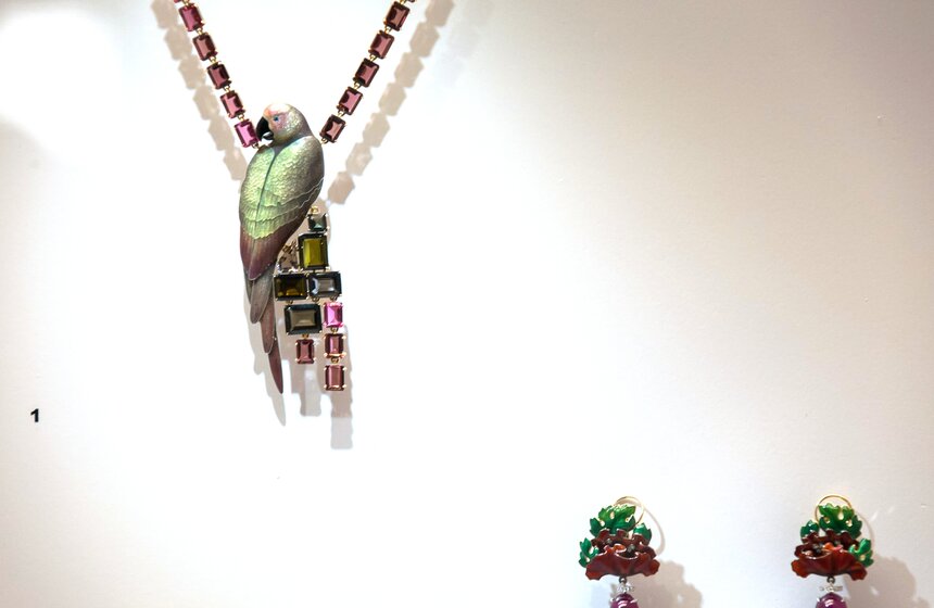 Выставка "Драгоценности, вдохновленные природой. Ильгиз Ф." 11 фото