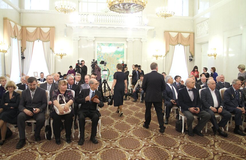 Мэр вручил государственные награды выдающимся москвичам 1 фото