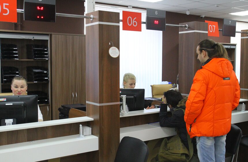 Сергей Собянин посетил центр "Мои документы" в Тверском районе 11 фото