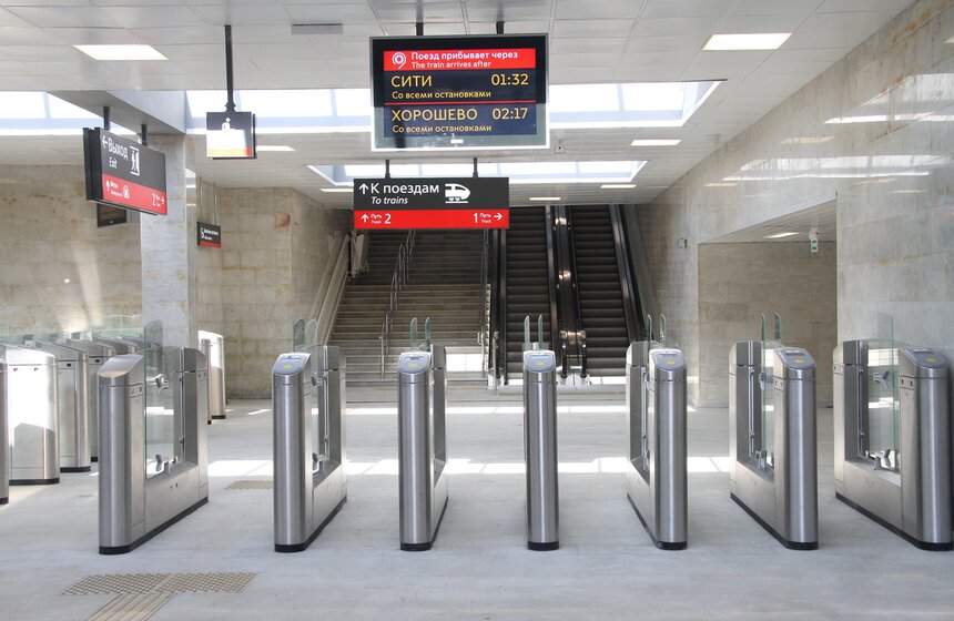 Сергей Собянин проинспектировал ход работ по реконструкции МКЖД 7 фото