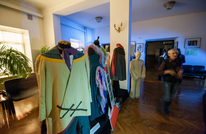 Ночное "Путешествие по закулисью" в Театре на Таганке 4 фото