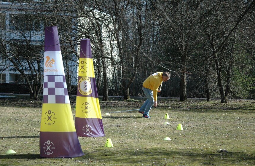 В рамках "РИФ+КИБ 2016" проходят соревнования дронов 7 фото