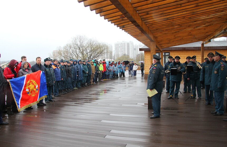 Всероссийская акция МЧС России "Чистый берег" 1 фото