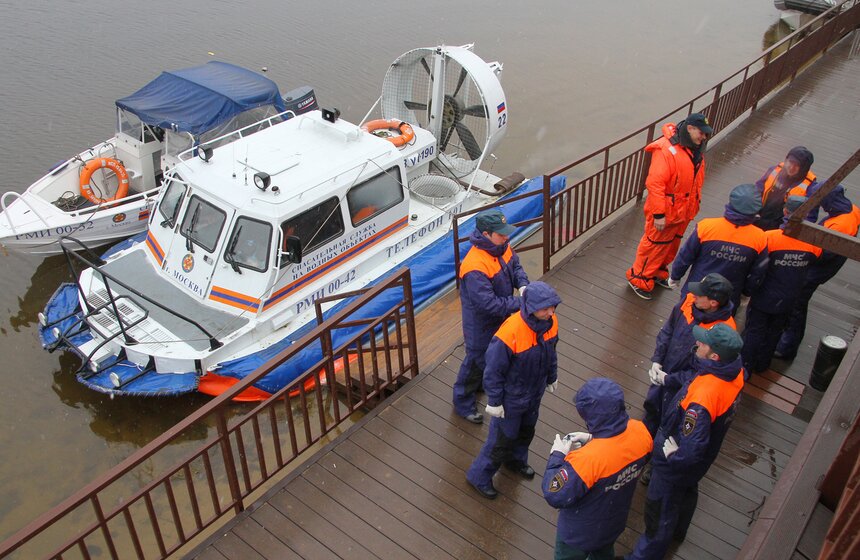 Всероссийская акция МЧС России "Чистый берег" 8 фото