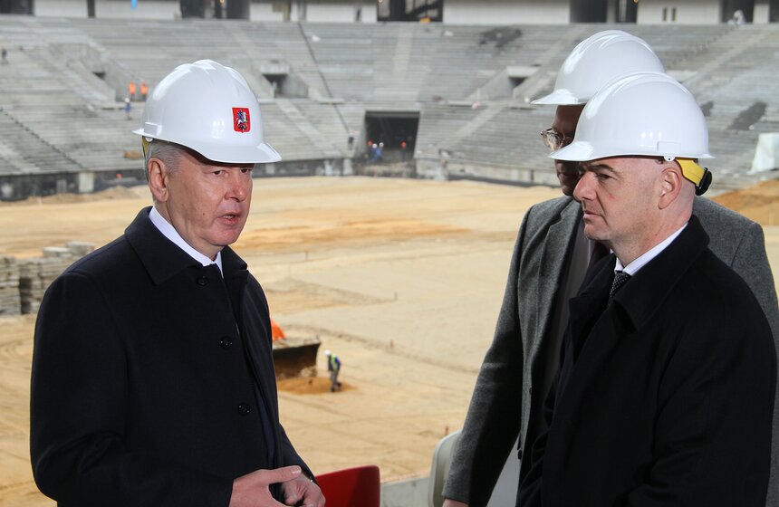 Президент FIFA Джанни Инфантино осмотрел "Лужники" 14 фото