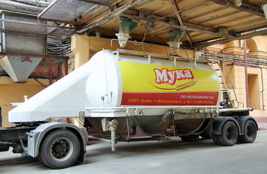 Сергей Собянин посетил мукомольный комбинат номер 3 26 фото