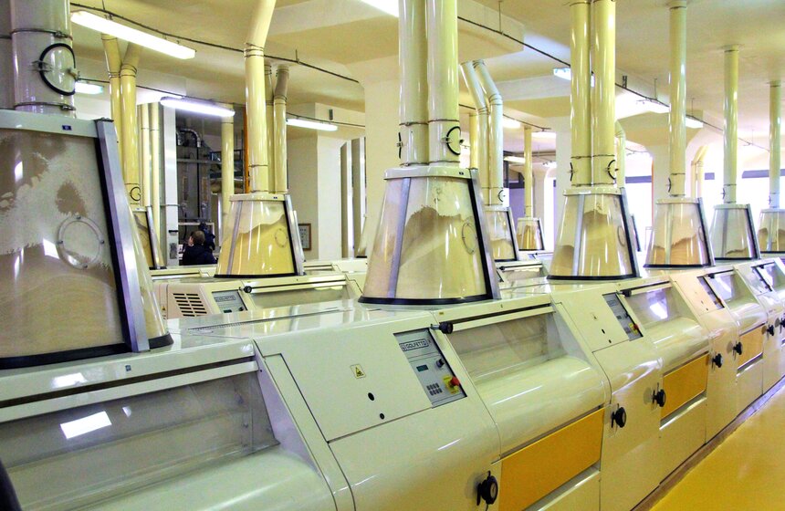 Сергей Собянин посетил мукомольный комбинат номер 3 13 фото