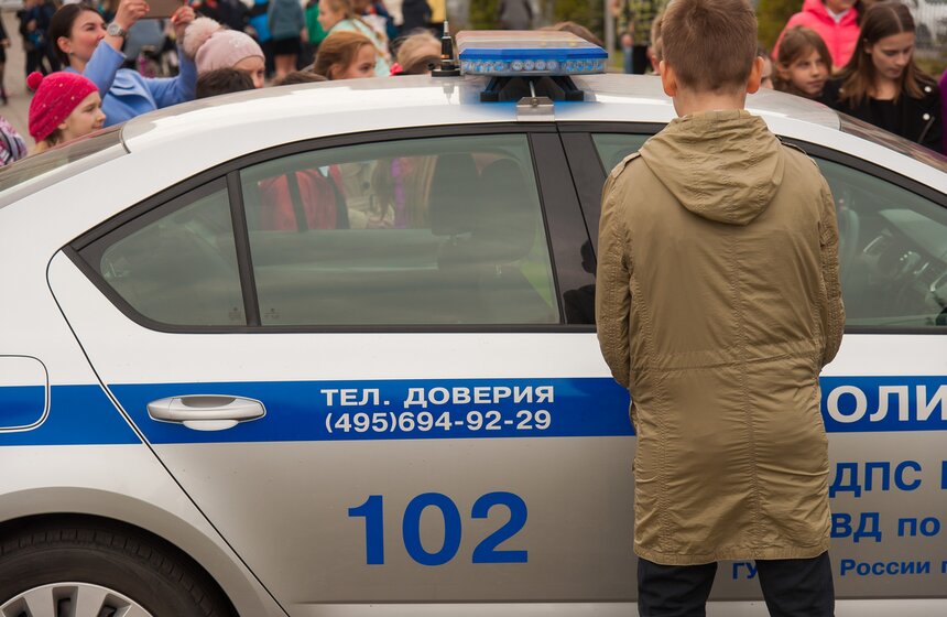 Школьников научили правильно ездить на велосипедах и самокатах 16 фото