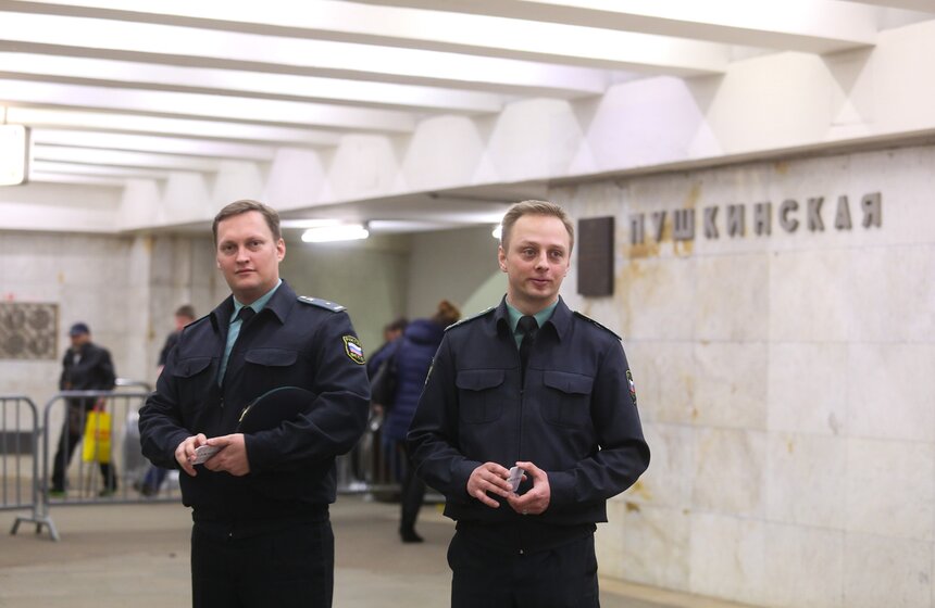 Акция от судебных приставов "Узнай о своих долгах" 15 фото