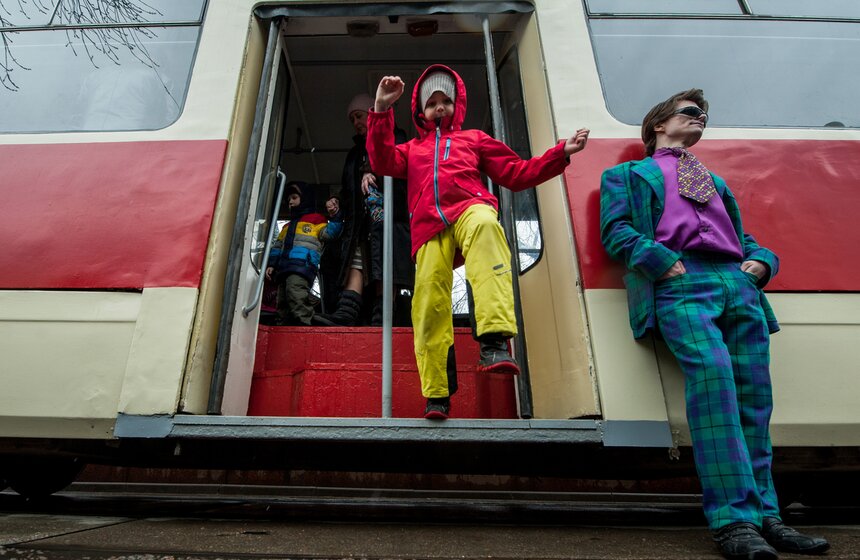 В столице прошел ежегодный праздник московского трамвая 28 фото