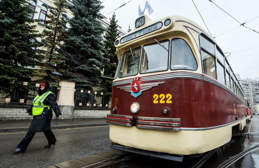 В столице прошел ежегодный праздник московского трамвая 6 фото